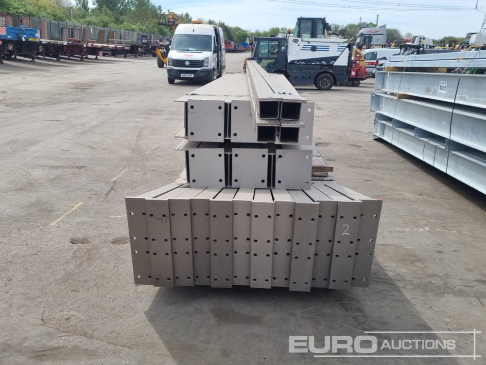 100’ x 40’ x 16’. 5no 20’ Bays. 12.5° Roof Pitch. Purlin Cleats Spaced To Accept Fibre Cement Or Steel Roof Sheets 12no Stanchions 254 x 146 x 31kg 12no Rafters 254 x 102 x 25kg 2no Roof And 2no Side - Construction container: picture 4 100’ x 40’ x 16’. 5no 20’ Bays. 12.5° Roof Pitch. Purlin Cleats Spaced To Accept Fibre Cement Or Steel Roof Sheets 12no Stanchions 254 x 146 x 31kg 12no Rafters 254 x 102 x 25kg 2no Roof And 2no Side - Construction container: picture 4