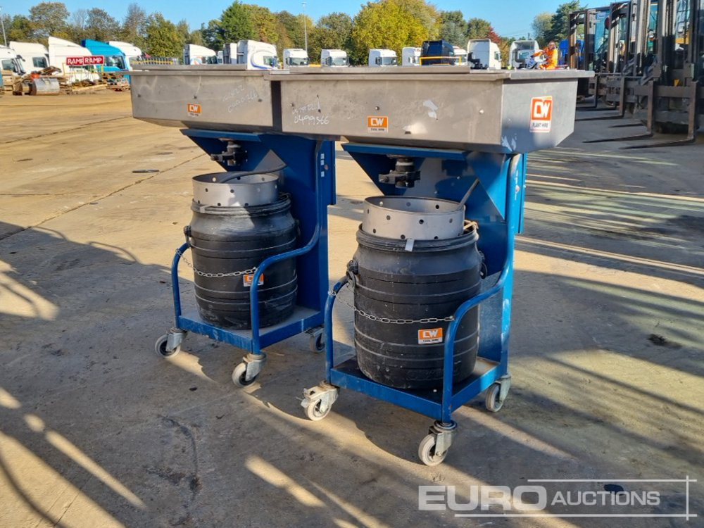 110 Volt Cleaning Station (2 of) - Construction equipment: picture 1 110 Volt Cleaning Station (2 of) - Construction equipment: picture 1