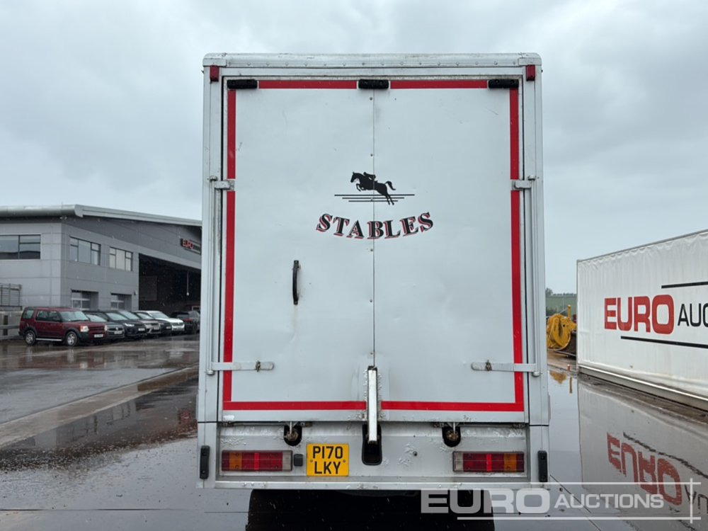 1997 Mercedes 612D - Livestock truck: picture 4 1997 Mercedes 612D - Livestock truck: picture 4