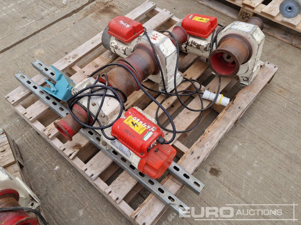 2.5 Ton Electric Winch (3 of) - Winch: picture 1 2.5 Ton Electric Winch (3 of) - Winch: picture 1