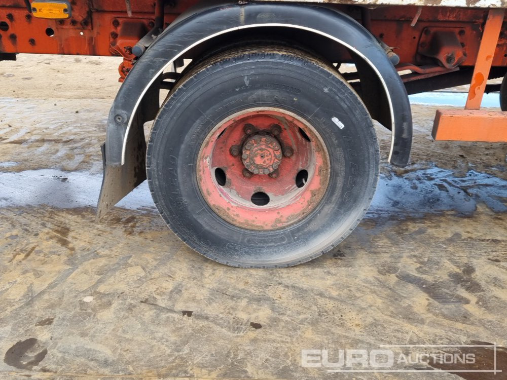 Dropside/ Flatbed truck 2004 DAF LF 45.150: picture 11