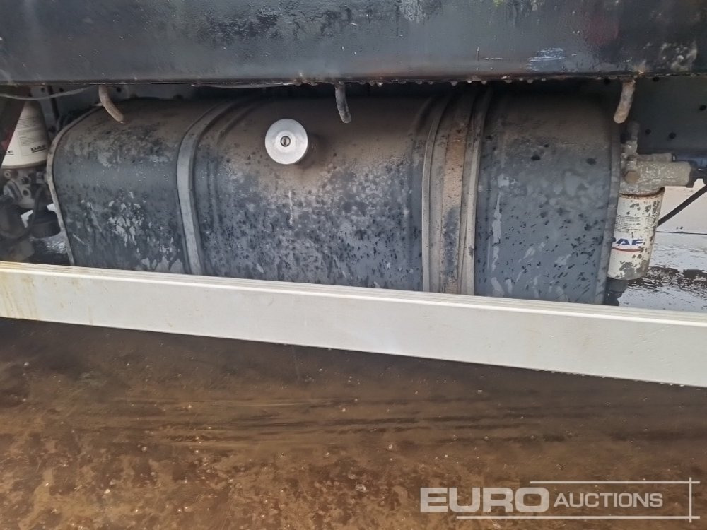 Livestock truck 2005 DAF LF45.130: picture 13