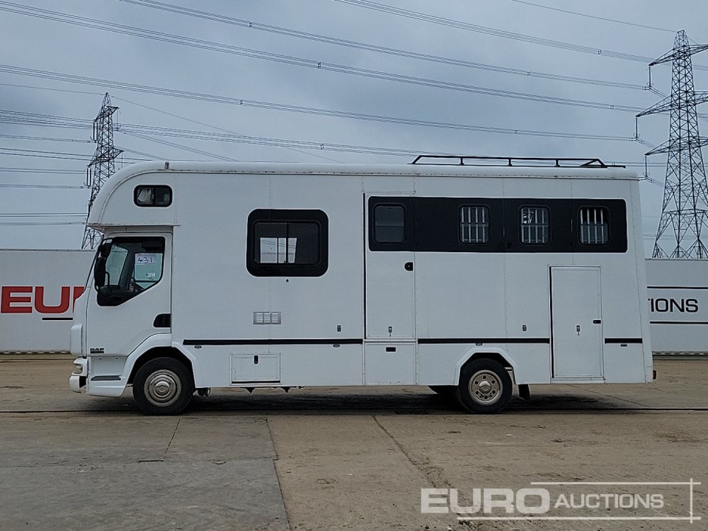 2006 DAF LF45.150 - Livestock truck: picture 2 2006 DAF LF45.150 - Livestock truck: picture 2