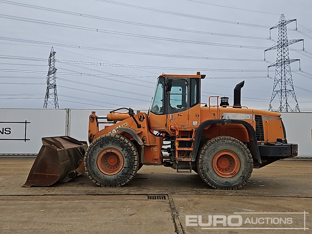 2008 Doosan DL300 - Wheel loader: picture 2 2008 Doosan DL300 - Wheel loader: picture 2
