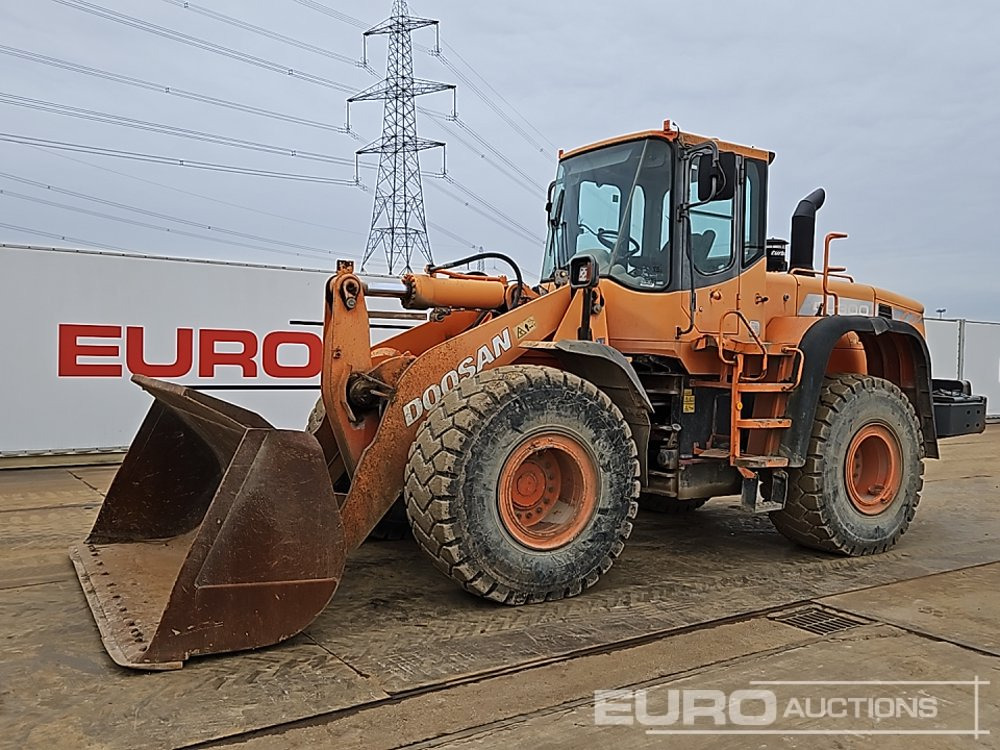 2008 Doosan DL300 - Wheel loader: picture 1 2008 Doosan DL300 - Wheel loader: picture 1