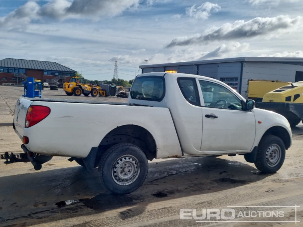 2008 Mitsubishi L200 - Pickup truck: picture 5 2008 Mitsubishi L200 - Pickup truck: picture 5