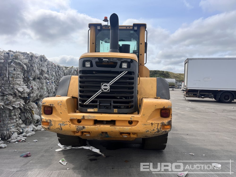 2010 Volvo L90F - Wheel loader: picture 4 2010 Volvo L90F - Wheel loader: picture 4
