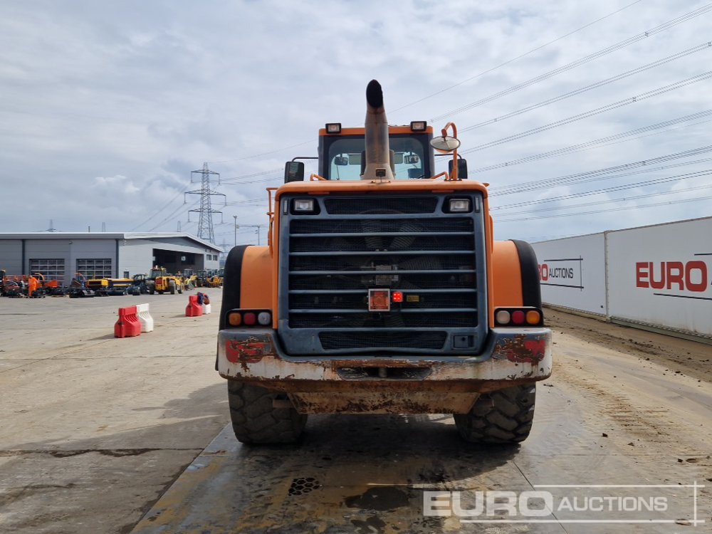 2011 Doosan DL450 - Wheel loader: picture 4 2011 Doosan DL450 - Wheel loader: picture 4
