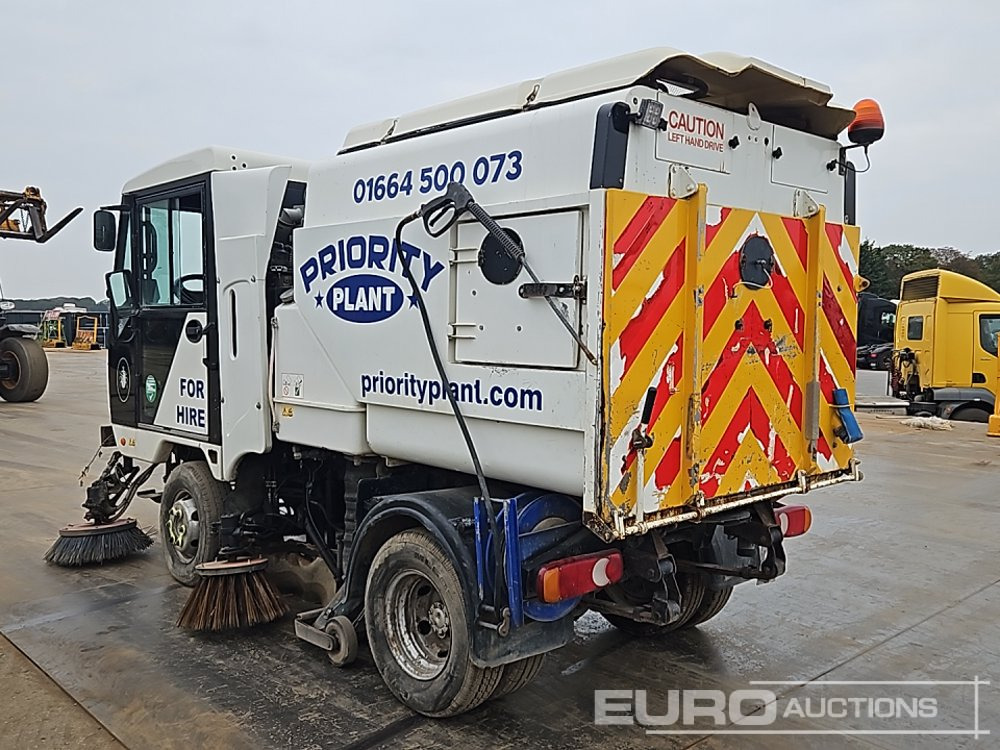 2011 Scarab Minor - Road sweeper: picture 3 2011 Scarab Minor - Road sweeper: picture 3