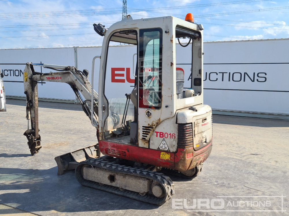 2011 Takeuchi TB016 - Mini excavator: picture 3 2011 Takeuchi TB016 - Mini excavator: picture 3
