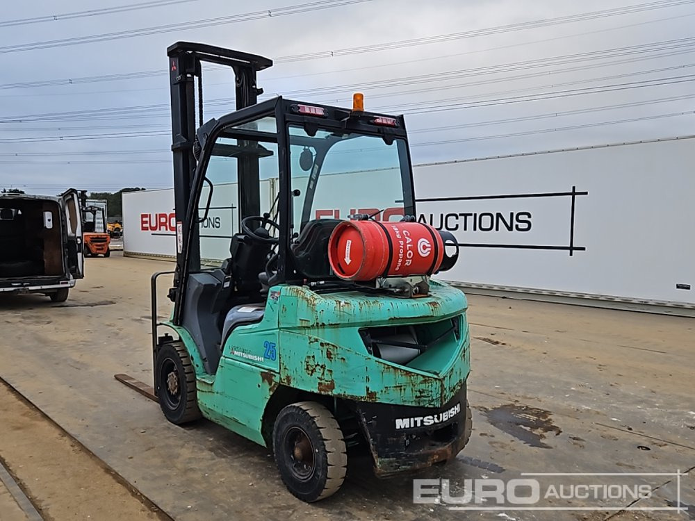 2012 Mitsubishi FG25N - Forklift: picture 3 2012 Mitsubishi FG25N - Forklift: picture 3