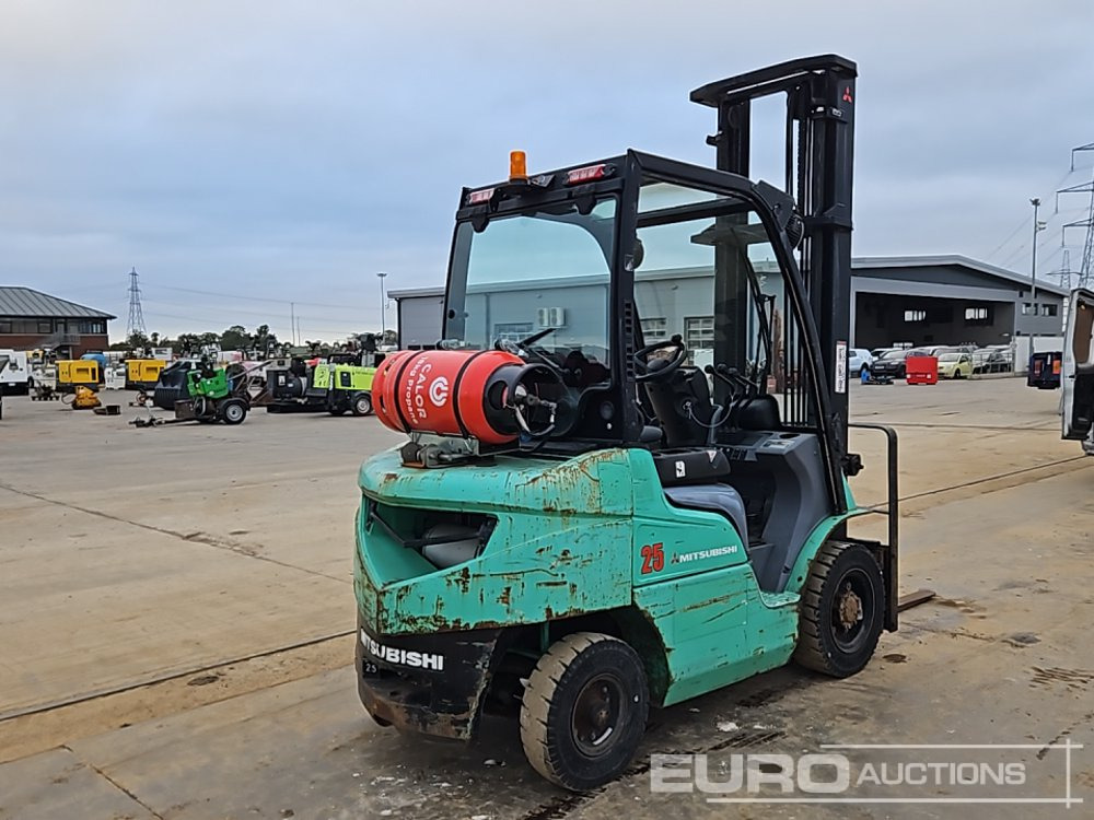 2012 Mitsubishi FG25N - Forklift: picture 5 2012 Mitsubishi FG25N - Forklift: picture 5