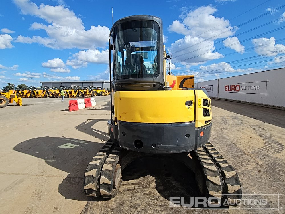 2012 New Holland Kobelco E50B SR - Mini excavator: picture 4 2012 New Holland Kobelco E50B SR - Mini excavator: picture 4