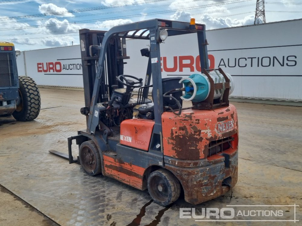 2012 Nexen FG25C - Forklift: picture 3 2012 Nexen FG25C - Forklift: picture 3