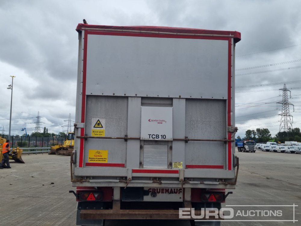 2013 Fruehauf Tri Axle Bulk Tipping Trailer, Lift Axle, Easy Sheet - Tipper semi-trailer: picture 4 2013 Fruehauf Tri Axle Bulk Tipping Trailer, Lift Axle, Easy Sheet - Tipper semi-trailer: picture 4