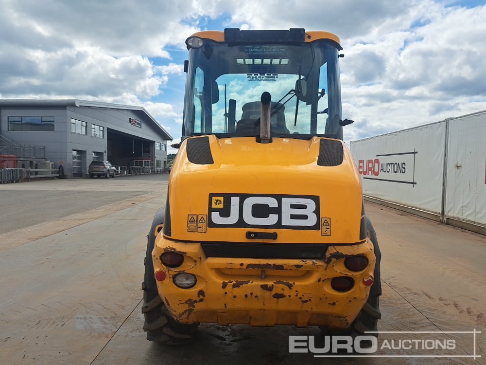 2013 JCB TM220 - Telescopic handler: picture 4 2013 JCB TM220 - Telescopic handler: picture 4