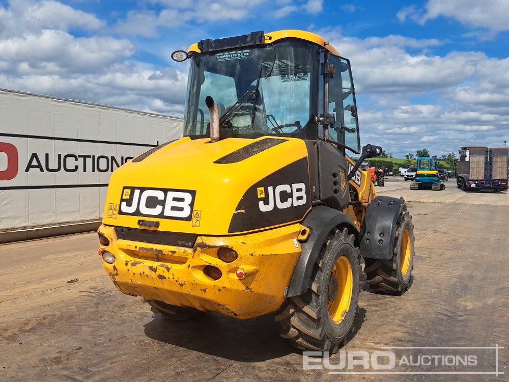 2013 JCB TM220 - Telescopic handler: picture 5 2013 JCB TM220 - Telescopic handler: picture 5
