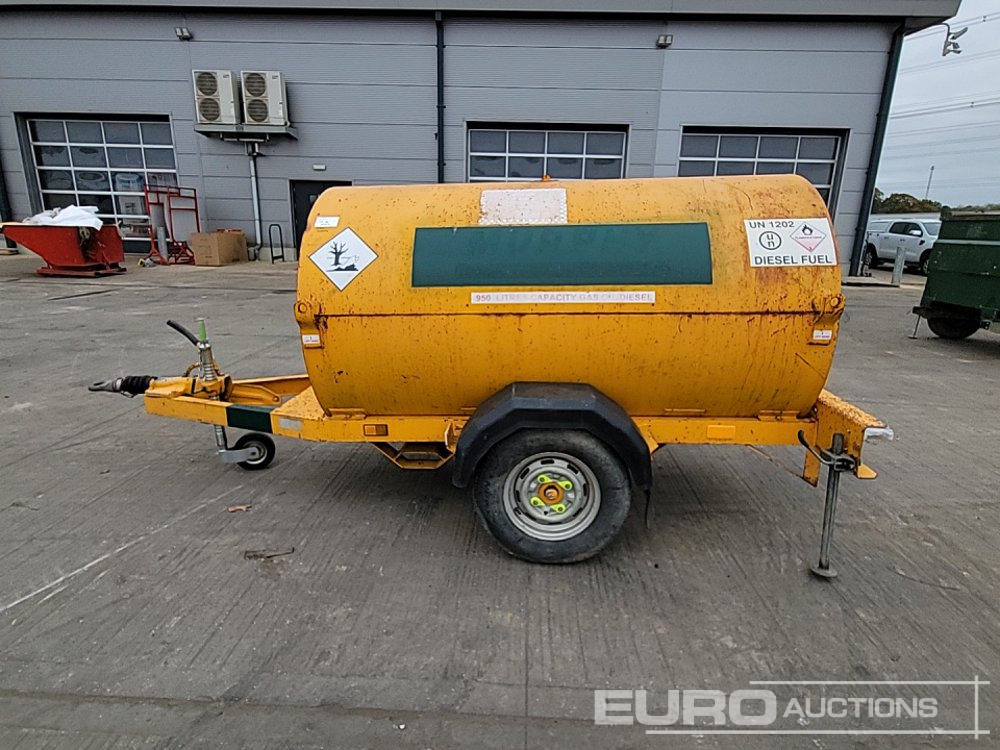 2013 Trailer Engineering Single Axle Bunded Fuel Bowser, Manual Pump - Storage tank: picture 2 2013 Trailer Engineering Single Axle Bunded Fuel Bowser, Manual Pump - Storage tank: picture 2