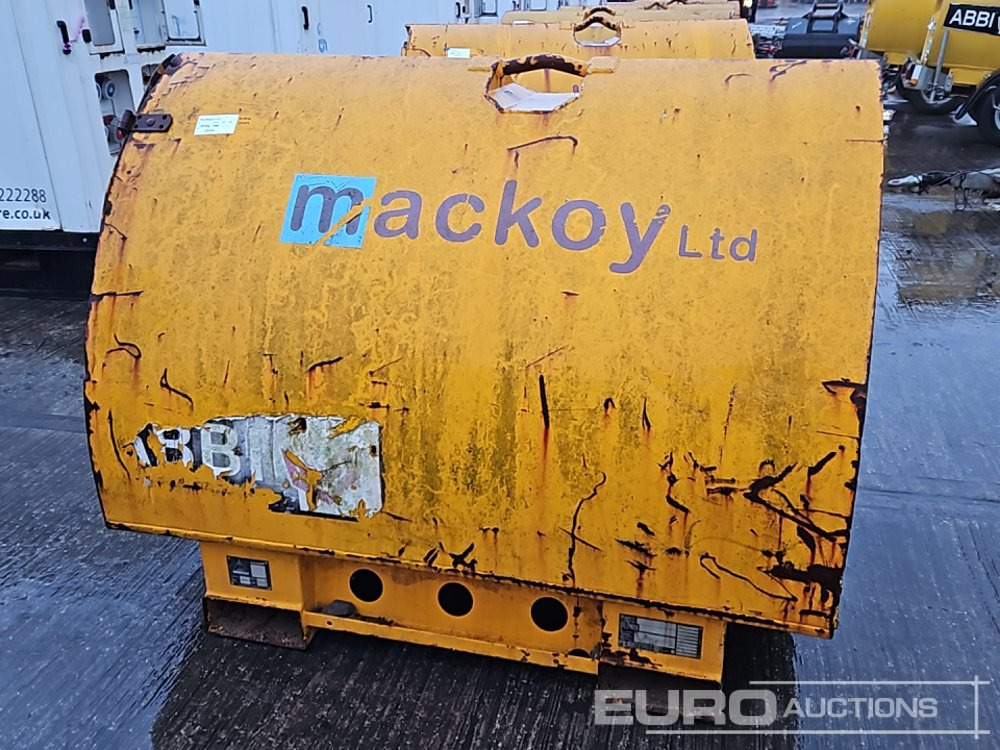 2013 Western 950 Litre - Storage tank: picture 2 2013 Western 950 Litre - Storage tank: picture 2