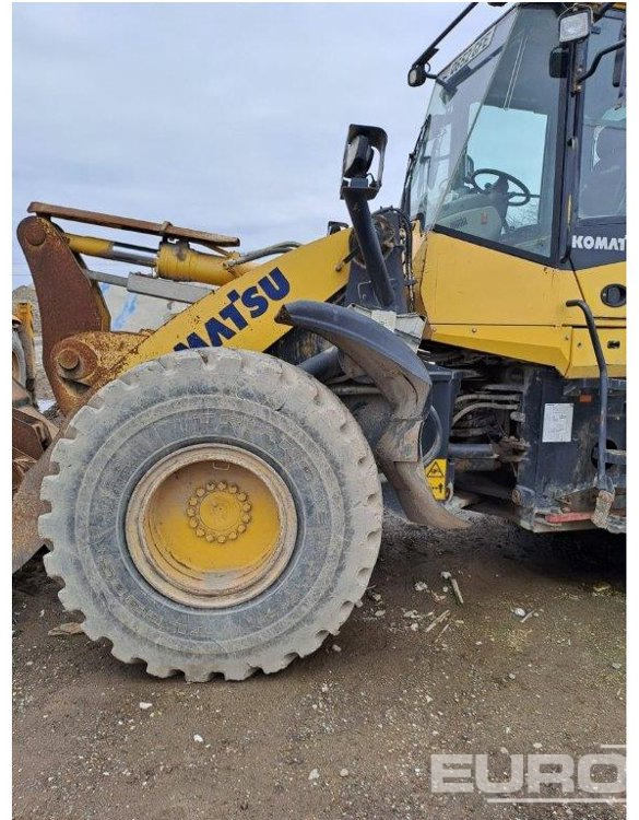 2015 Komatsu WA320-7 - Wheel loader: picture 2 2015 Komatsu WA320-7 - Wheel loader: picture 2
