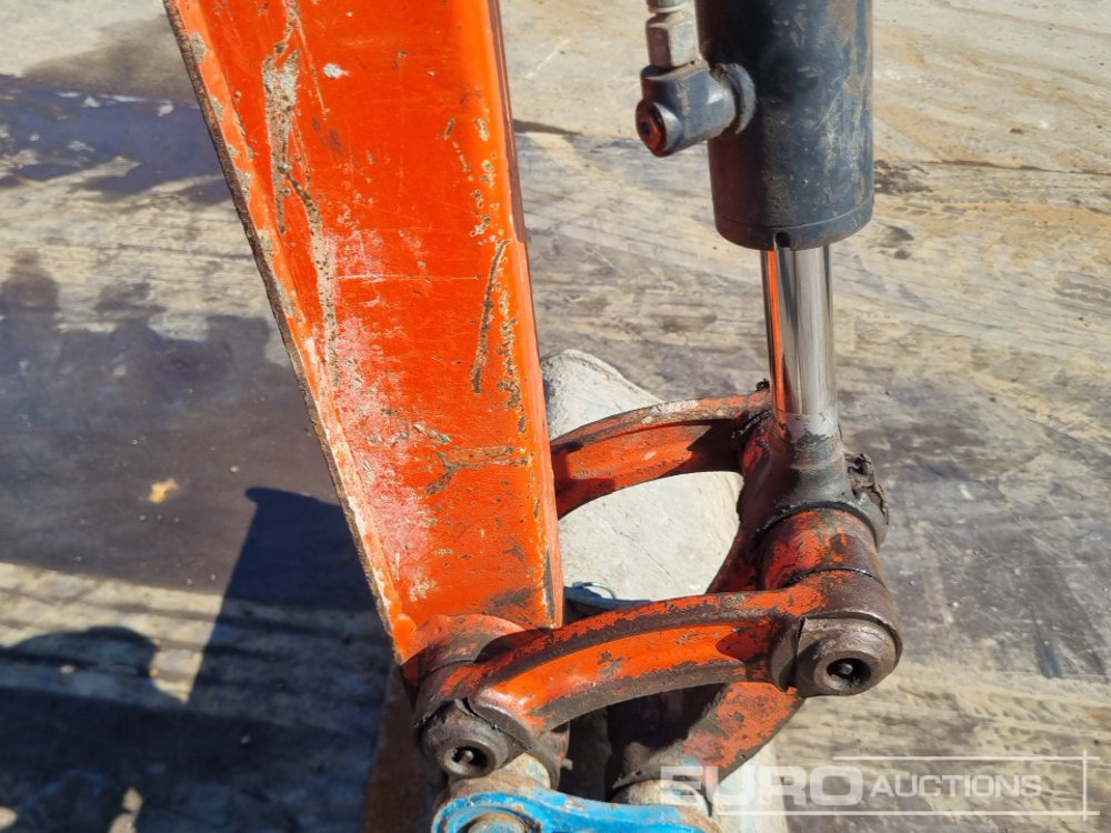 Mini excavator 2015 Kubota KX016-4: picture 24