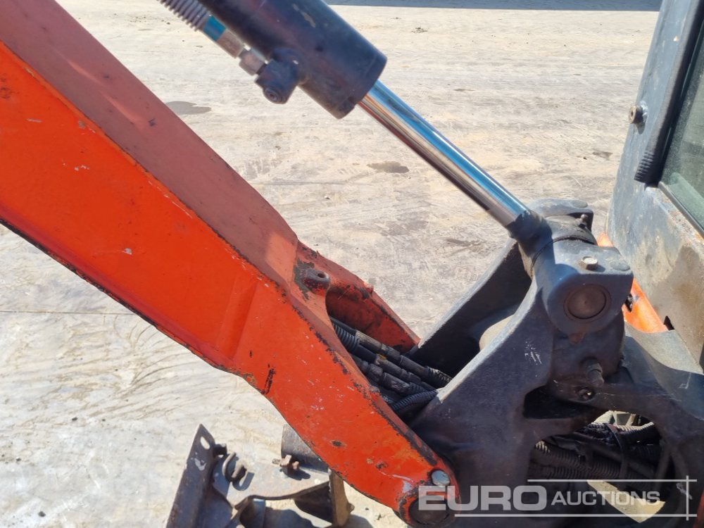 Mini excavator 2015 Kubota KX016-4: picture 27
