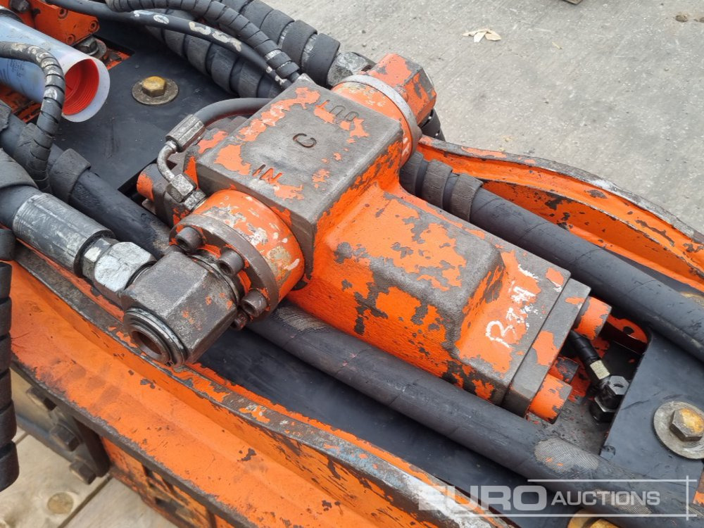 Hydraulic hammer 2015 NPK GH-10: picture 11