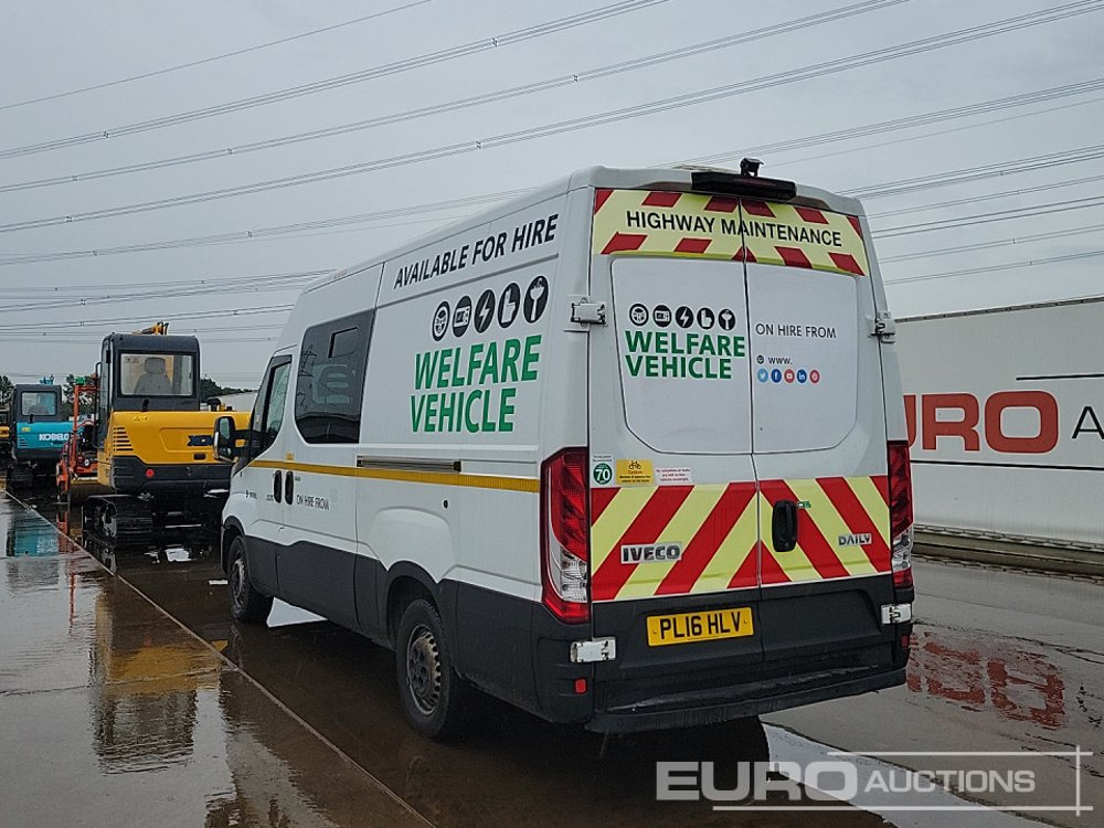 2016 Iveco Daily 35S11 - Combi van: picture 3 2016 Iveco Daily 35S11 - Combi van: picture 3