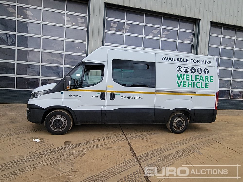 2016 Iveco Daily 35S11 - Combi van: picture 2 2016 Iveco Daily 35S11 - Combi van: picture 2