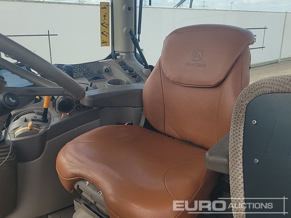 Farm tractor 2016 John Deere 6145R: picture 31