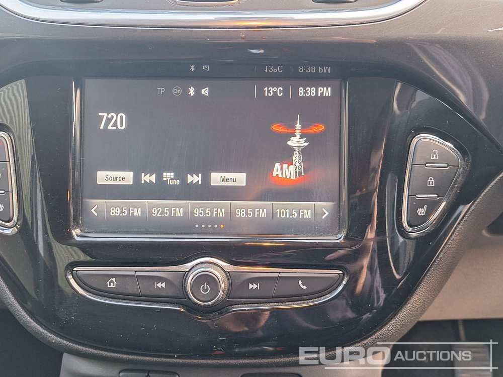 Car 2016 Vauxhall Corsa SRI: picture 10