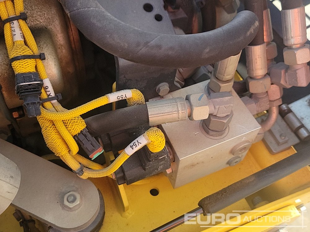 Roller 2018 Bomag BW80AD-5: picture 17