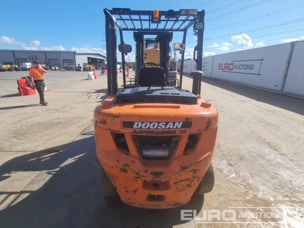 2018 Doosan D40SC-7 - Forklift: picture 4 2018 Doosan D40SC-7 - Forklift: picture 4