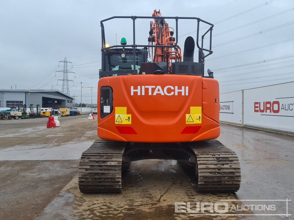 2018 Hitachi ZX135US-6 - Crawler excavator: picture 4 2018 Hitachi ZX135US-6 - Crawler excavator: picture 4