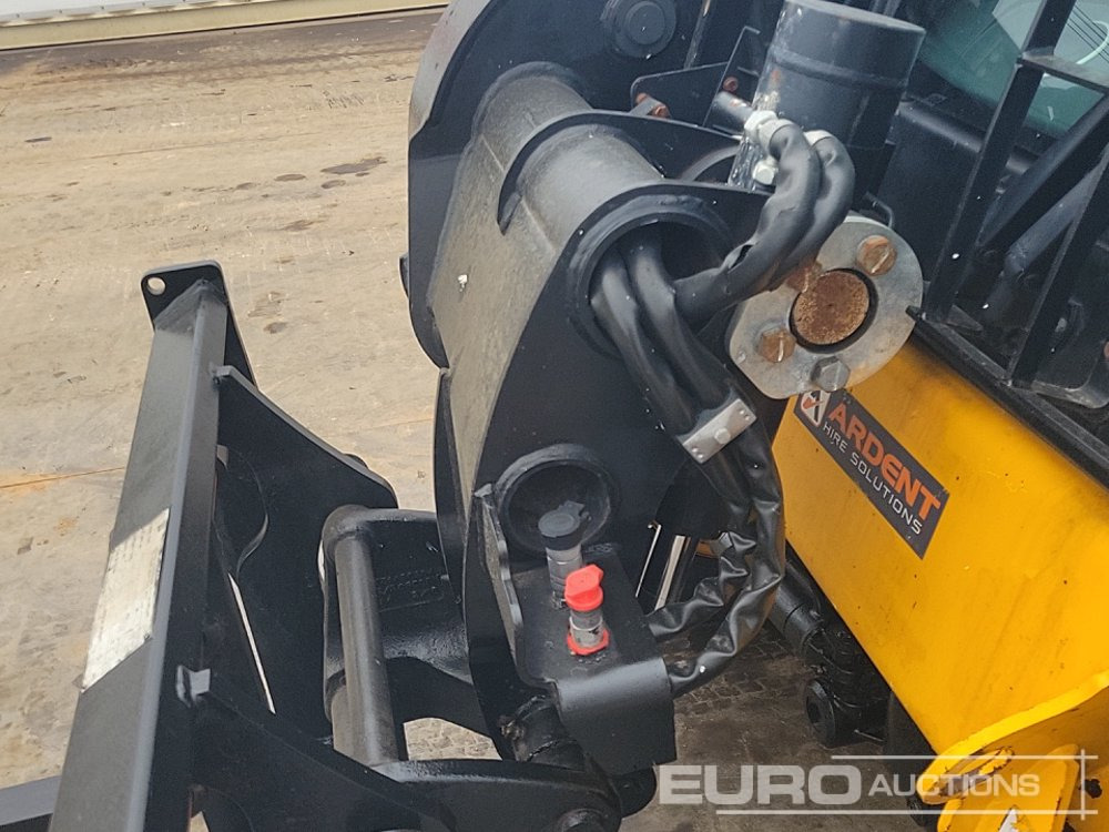 Telescopic handler 2018 JCB 520-40: picture 16
