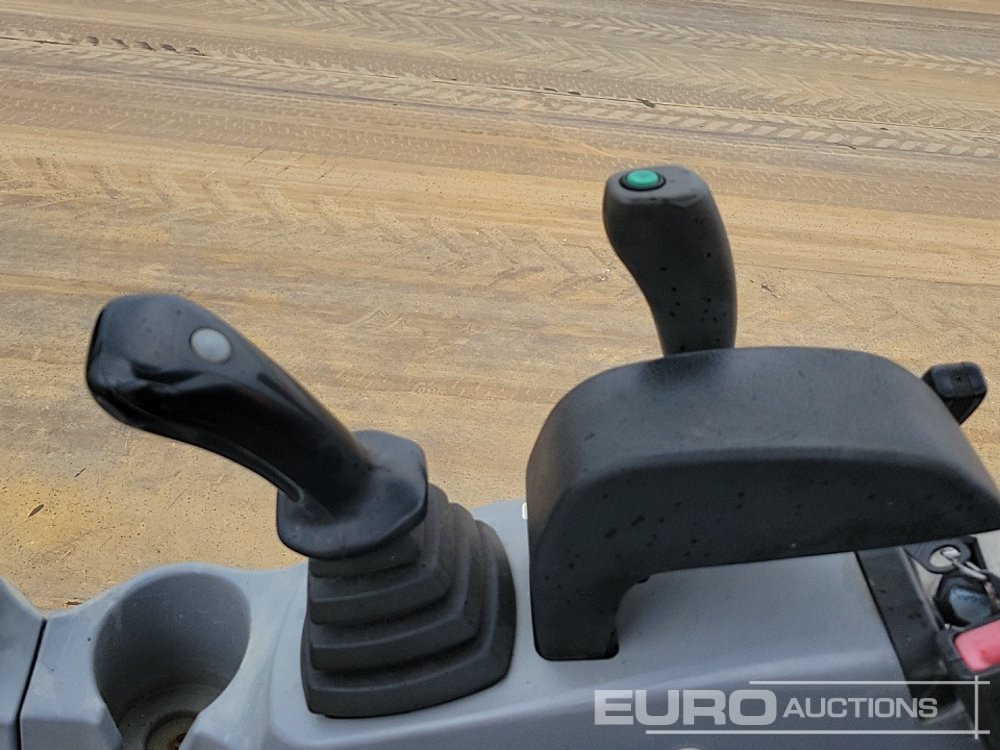 Mini excavator 2018 Kubota KX016-4: picture 39