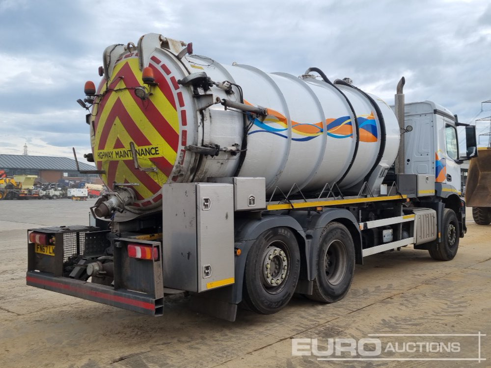 2018 Mercedes Arocs 2533 - Tank truck: picture 5 2018 Mercedes Arocs 2533 - Tank truck: picture 5