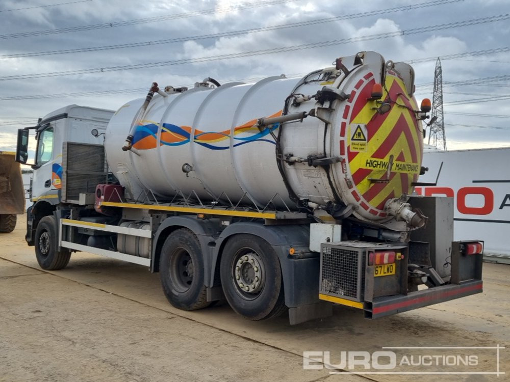 2018 Mercedes Arocs 2533 - Tank truck: picture 3 2018 Mercedes Arocs 2533 - Tank truck: picture 3