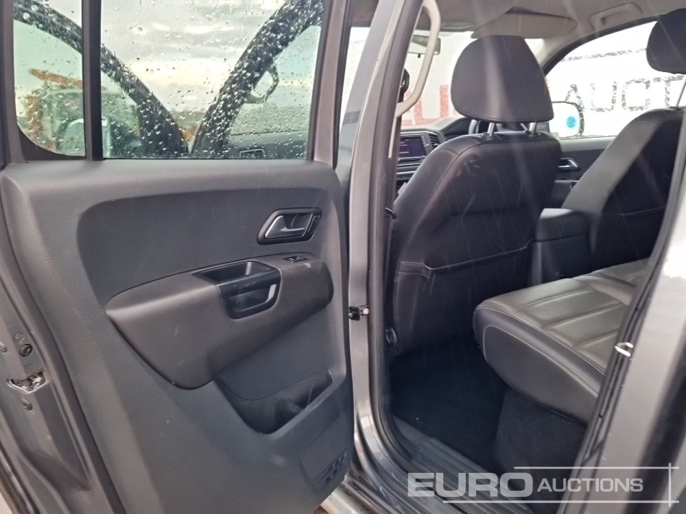 Pickup truck 2018 Volkswagen Amarok: picture 16