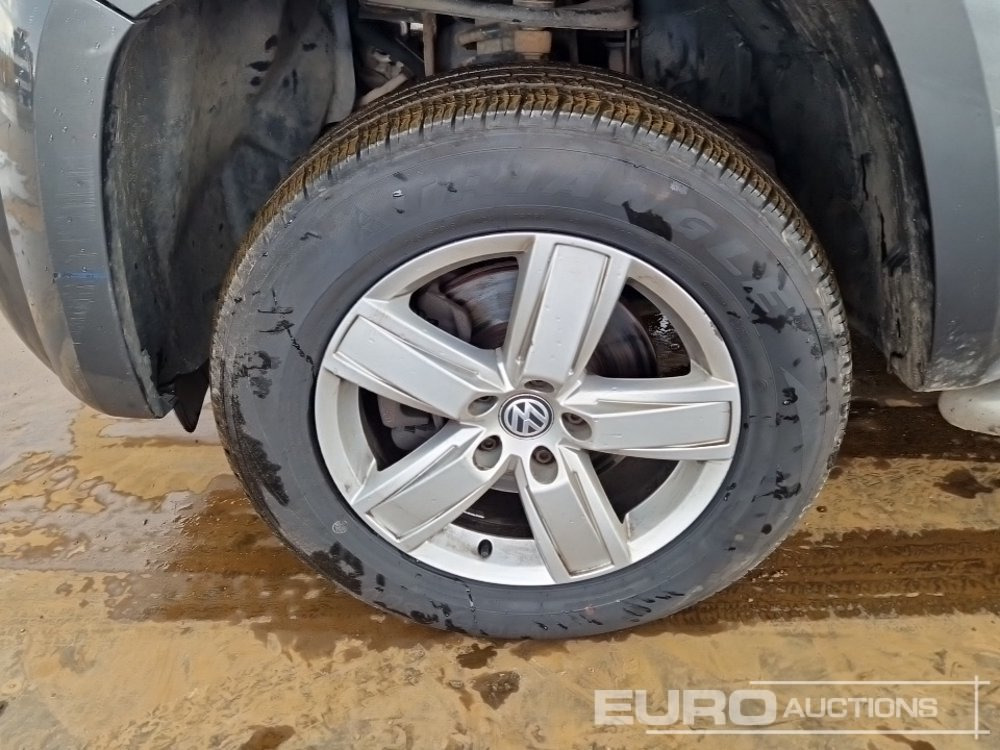 Pickup truck 2018 Volkswagen Amarok: picture 9