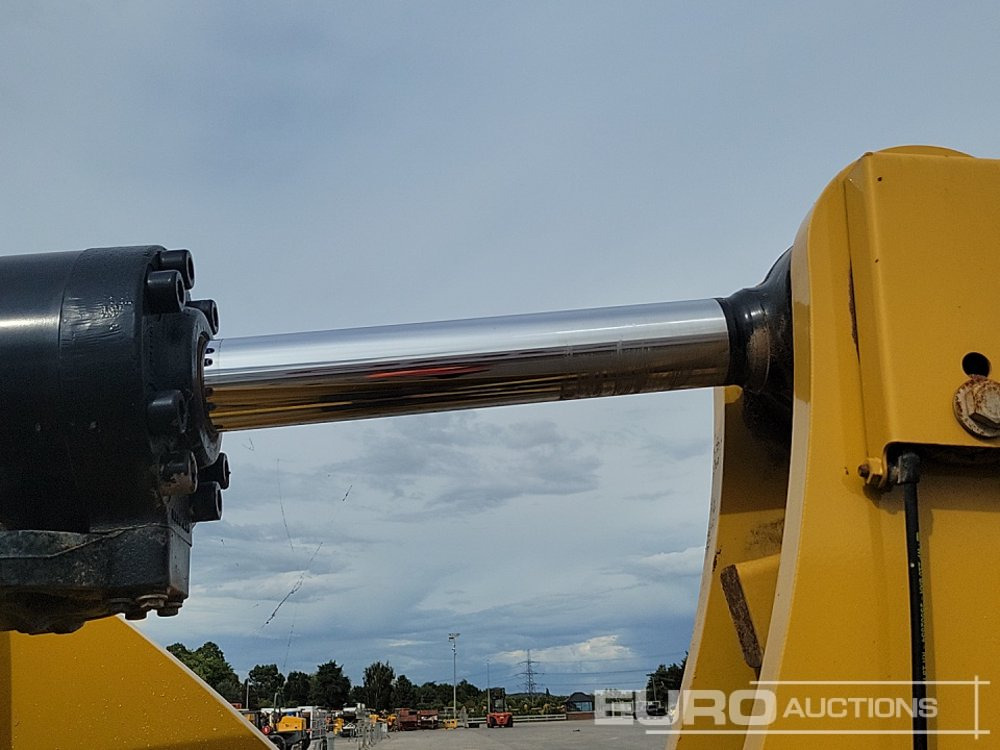 Wheel loader 2019 CAT 962M: picture 20