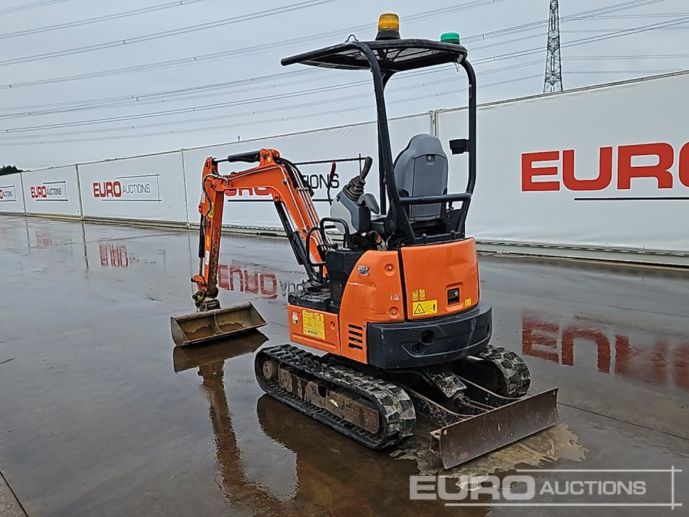 2019 Hitachi ZX19U-5A YR - Mini excavator: picture 3 2019 Hitachi ZX19U-5A YR - Mini excavator: picture 3
