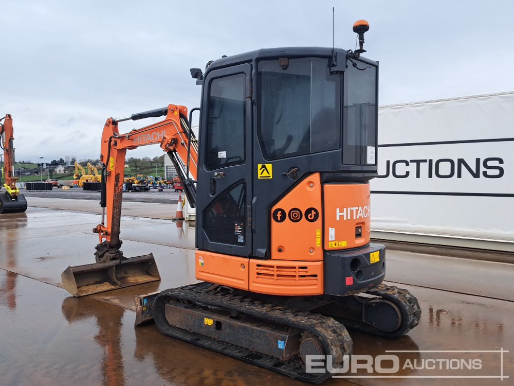 2019 Hitachi ZX26U-5A CR - Mini excavator: picture 3 2019 Hitachi ZX26U-5A CR - Mini excavator: picture 3