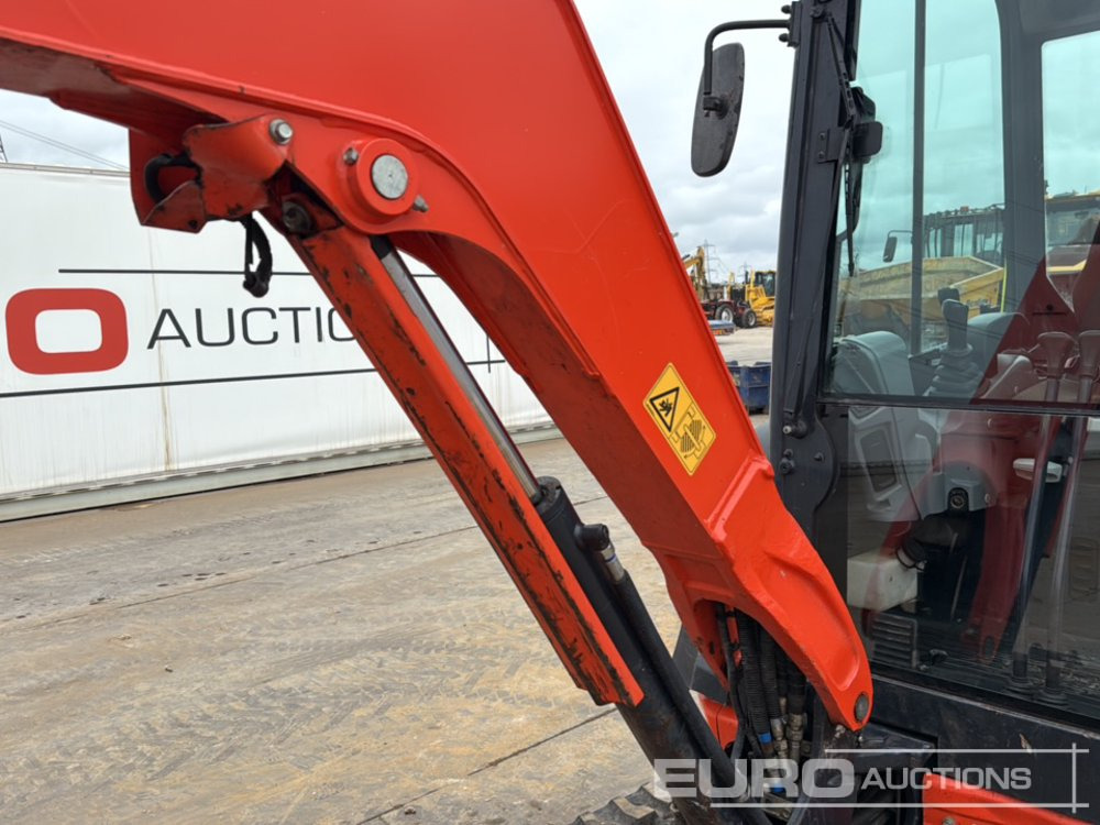 Mini excavator 2019 Kubota U27-4: picture 19