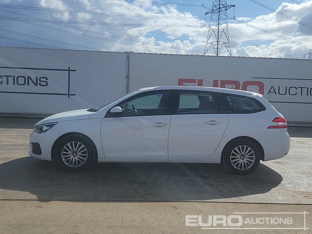 2019 Peugeot 308 - Car: picture 2 2019 Peugeot 308 - Car: picture 2