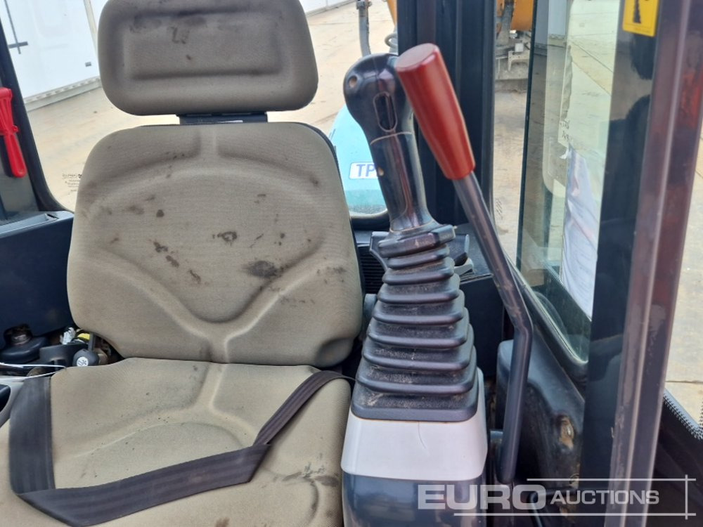 Mini excavator 2020 Komatsu PC26MR-3: picture 36