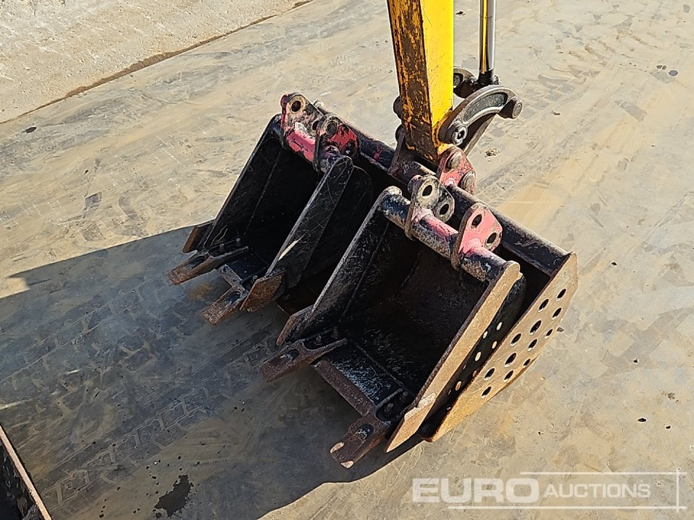 Mini excavator 2021 JCB 8008CTS: picture 21