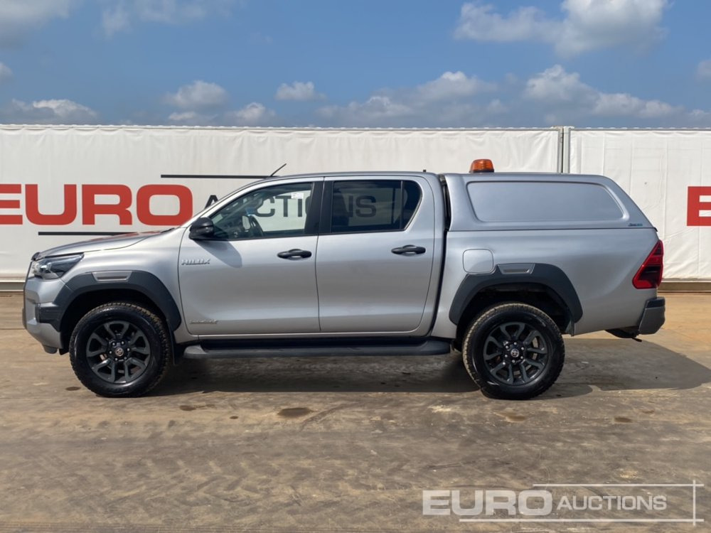 2021 Toyota Hilux Invincible X - Pickup truck: picture 2 2021 Toyota Hilux Invincible X - Pickup truck: picture 2