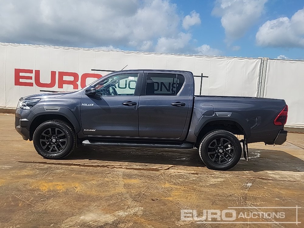 2021 Toyota Hilux Invincible X - Pickup truck: picture 2 2021 Toyota Hilux Invincible X - Pickup truck: picture 2