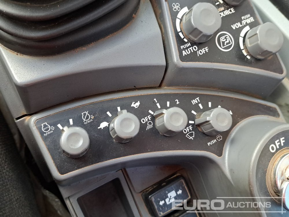 Crawler excavator 2022 Hitachi ZX135USBL-7: picture 7 Crawler excavator 2022 Hitachi ZX135USBL-7: picture 7